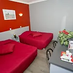Hipotel Voltaire Bastille Paris