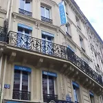 Hipotel Voltaire Bastille Hotel 3*