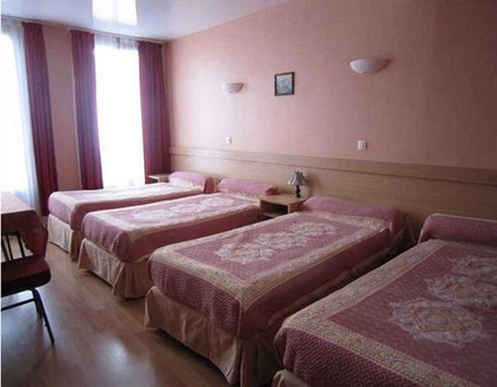 Hipotel Voltaire Bastille 3*