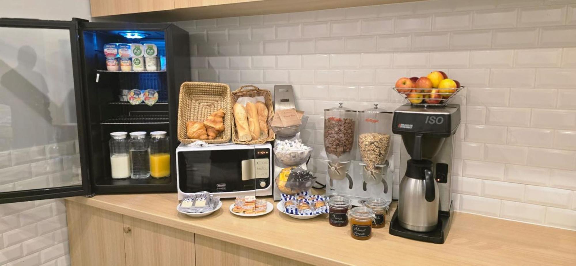 Hipotel Voltaire Bastille Hotel Parigi