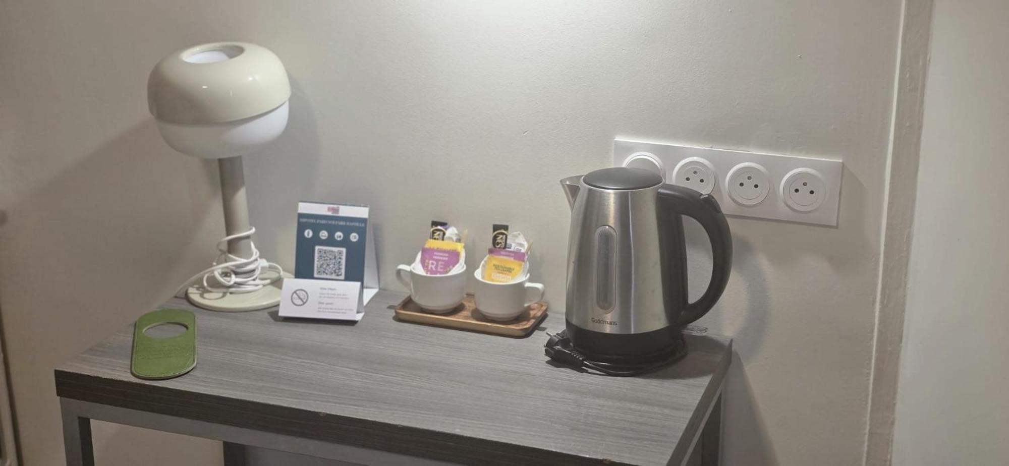 Hipotel Voltaire Bastille Parigi